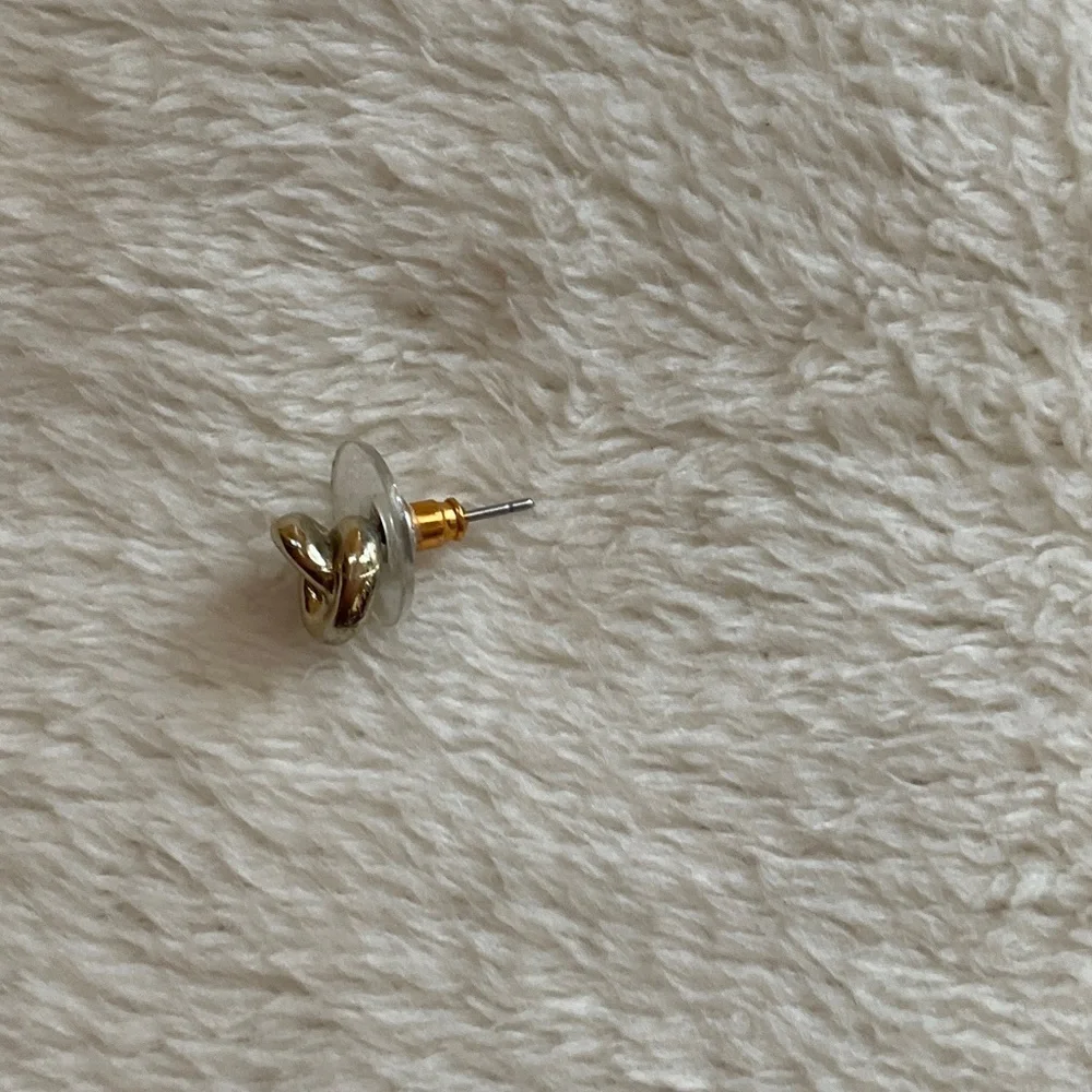 Chic Gold-Tone Knot Stud Earrings
